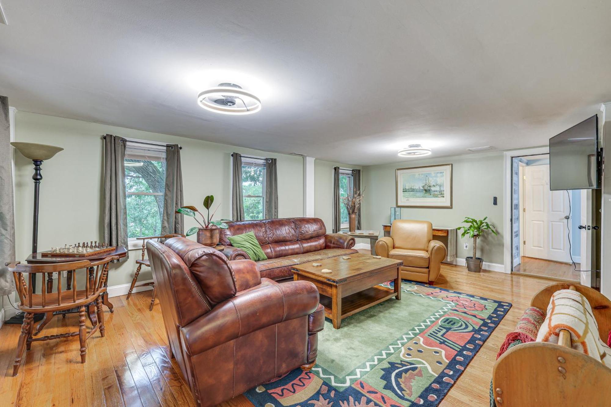 Quintessential New England Home With Patio And Grill! 普特南 外观 照片